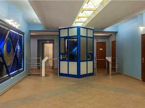 коммерческая по адресу Голосеевская ул., 17