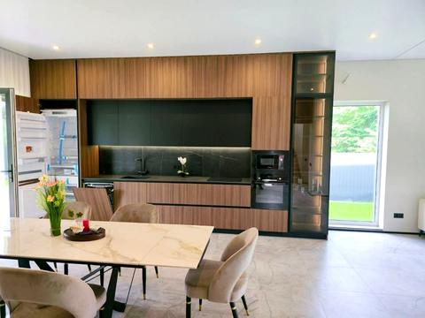 будинок за адресою Лісовий пров.