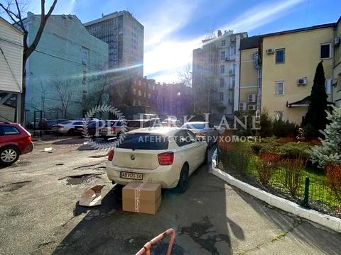 комерційна за адресою Еспланадна вул., 30