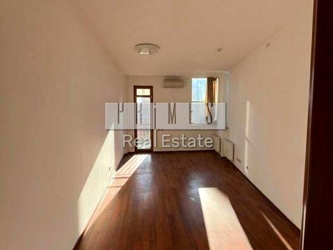 коммерческая по адресу Кловский спуск, 7