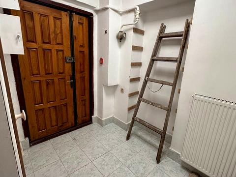 коммерческая по адресу Городоцкая ул., 167