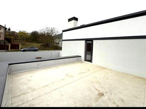 будинок за адресою Поїзд Світлий