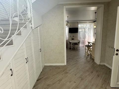 будинок за адресою Богдана Ступки пров.