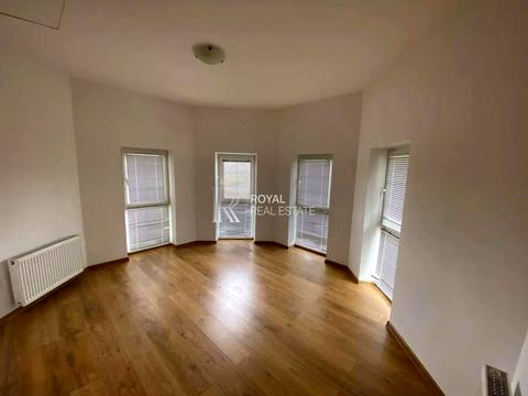 дом по адресу Стратегическое шоссе (Науки)