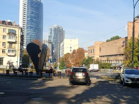 квартира за адресою Печерський узвіз, 6