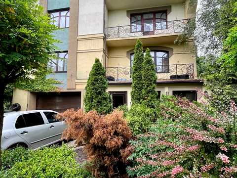 квартира за адресою Нагірна вул., 29-А