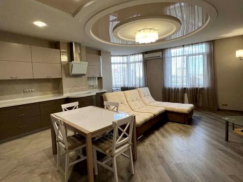 квартира за адресою Разумовська вул., 10/12