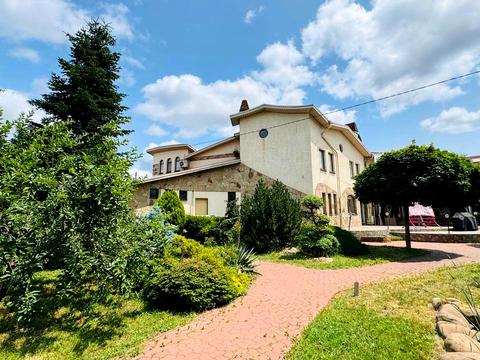 будинок за адресою Петра Калнишевського вул. (Харитонова)