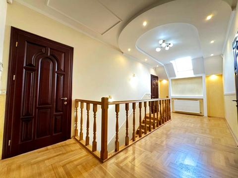 дом по адресу івасюка, 28