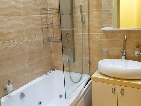 квартира за адресою Гната Хоткевича вул. (Червоногвардійська), 8