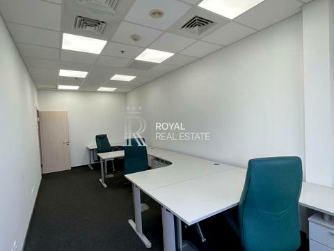 комерційна за адресою Київ, Богдана Хмельницького вул., 52