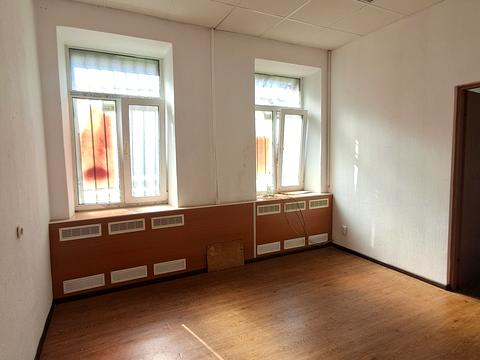 комерційна за адресою Вікентія Хвойки вул., 12