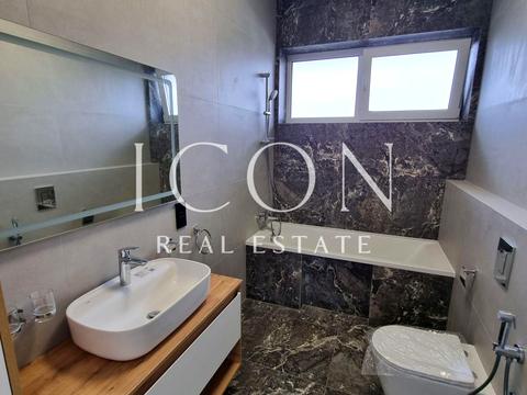 дом по адресу центральна