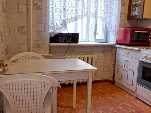 квартира за адресою Владислава Бувалкіна вул. (Бочарова Генерала), 14