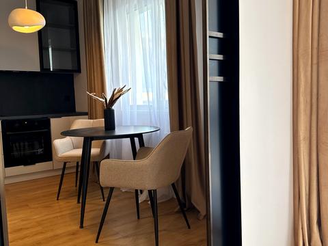 квартира за адресою Михайла Максимовича вул. (Онуфрія Трутенка), 24-Б