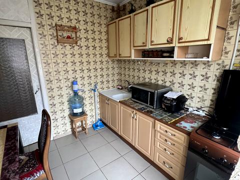 квартира за адресою Бровари, Чорних Запорожців вул. (Короленка), 54-Б
