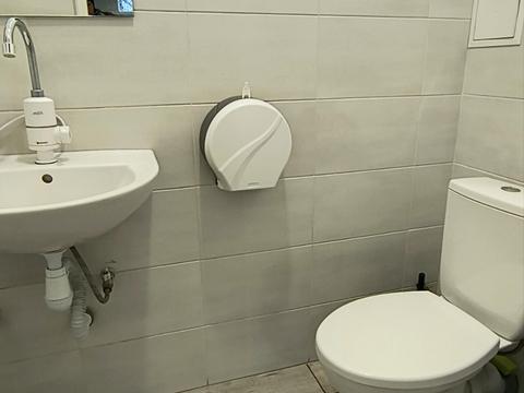 комерційна за адресою Проскурівського підпілля вул., 61