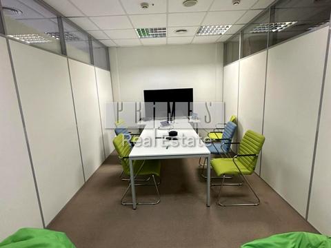 комерційна за адресою Київ, Велика Васильківська вул. (Червоноармійська), 77