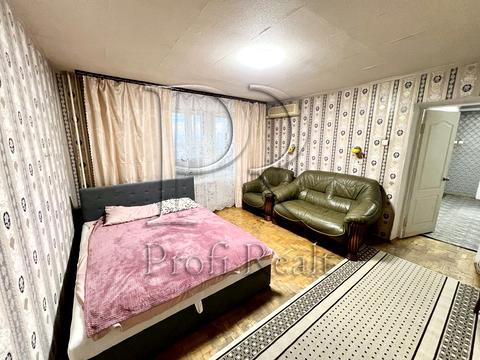 квартира за адресою Дніпровська набережна вул., 13