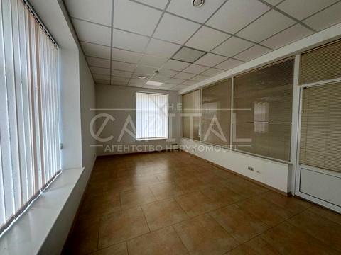 комерційна за адресою проспект Науки, 1