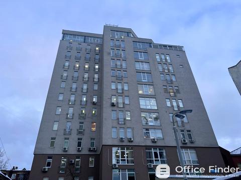 комерційна за адресою Антоновича вул. (Горького), 33в