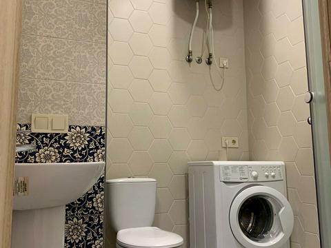 квартира за адресою Короленко, 25