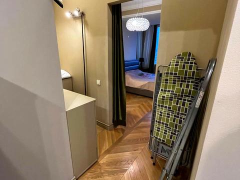 квартира за адресою Дніпровська набережна вул., 1