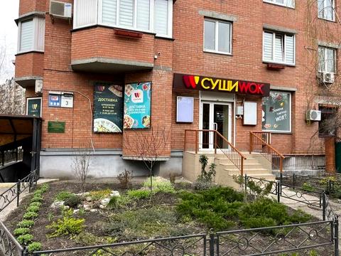 комерційна за адресою Анни Ахматової вул., 3