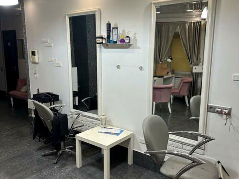 комерційна за адресою Іллінська вул., 10