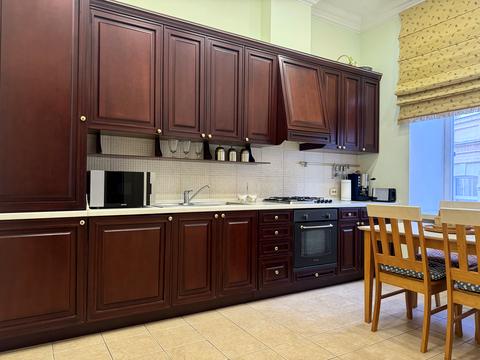 квартира за адресою Андріївський узвіз, 2-Б