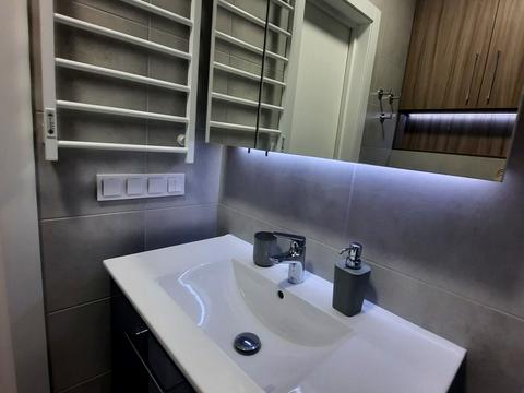 квартира за адресою Набережно-Рибальська вул., 27