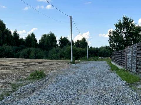 ділянка за адресою с. Паланки, Грушевського
