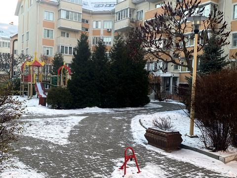 квартира за адресою Богдана Хмельницького вул., 1-В