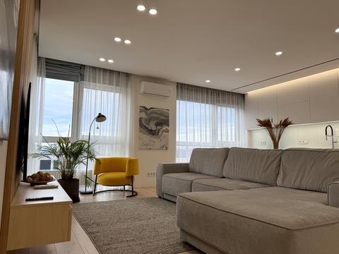 квартира за адресою Джона Маккейна вул. (Івана Кудрі), 1