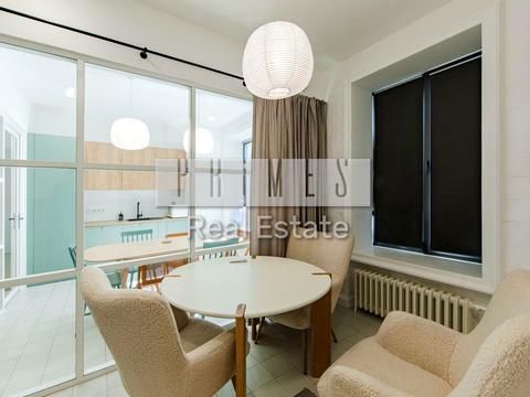 комерційна за адресою Костельна вул., 6