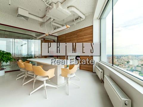 комерційна за адресою Кловський узвіз, 7a