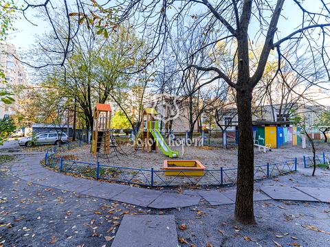 квартира за адресою Ревуцького вул., 24/4