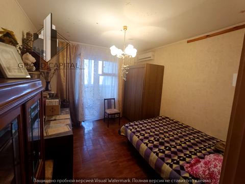 квартира за адресою Анни Ахматової вул., 13-Б