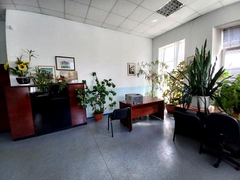 коммерческая по адресу Владимира Моссаковского ул. (Клари Цеткін), 2а