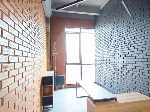 коммерческая по адресу Транспортный пер., 2