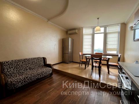 квартира по адресу Кудрявский спуск, 3-Б