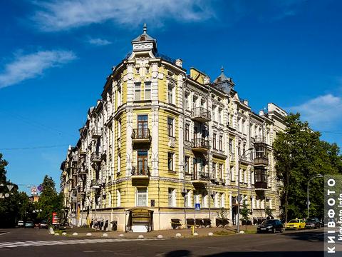 комерційна за адресою Лютеранська вул., 28