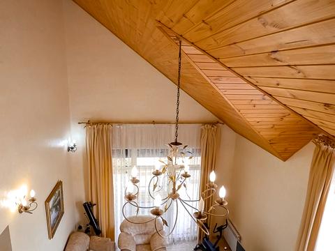 будинок за адресою 1 Травня вул.