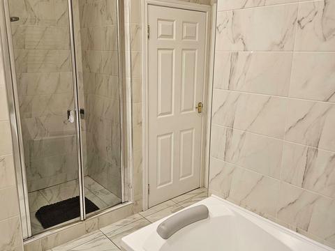 комерційна за адресою Івана Козловського пров., 5