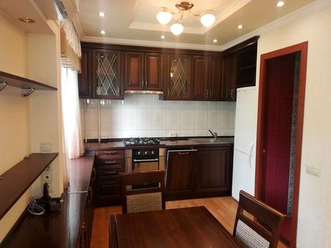 квартира за адресою вул. Драгомирова, 6-Б