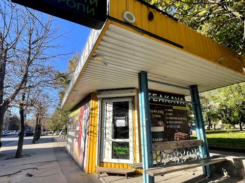 комерційна за адресою Шевченка вул., 16