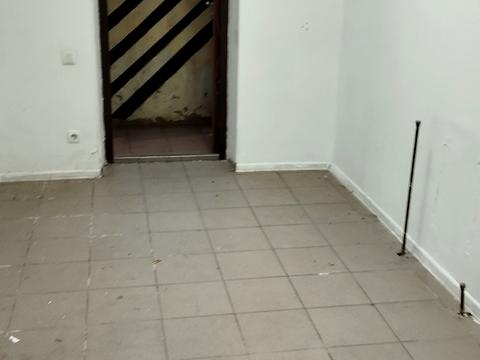 комерційна за адресою Академіка Сахарова вул., 36
