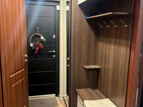 квартира за адресою Софії Русової вул., 7
