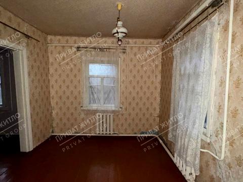 будинок за адресою Центральна, 1