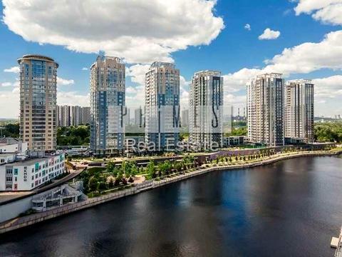 комерційна за адресою Дніпровська набережна вул., 14-А